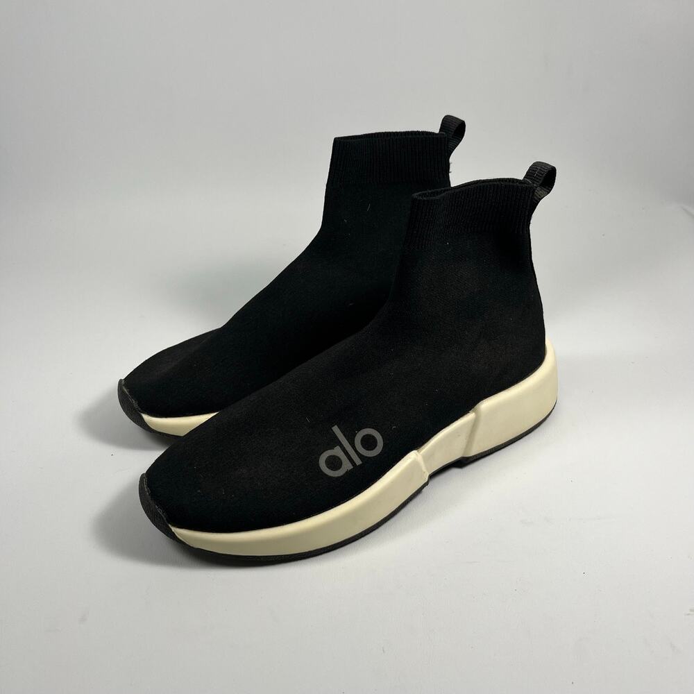 Alo Yoga Velocity Knit Sneakers Womens 9 Black Sock Style Athleisure Comfort